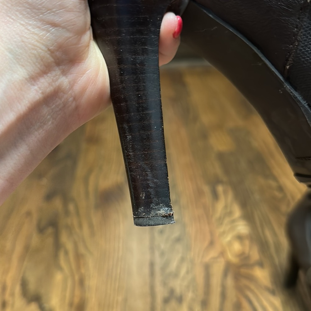 Stuart Weitzman Booties For Fall! - image 4